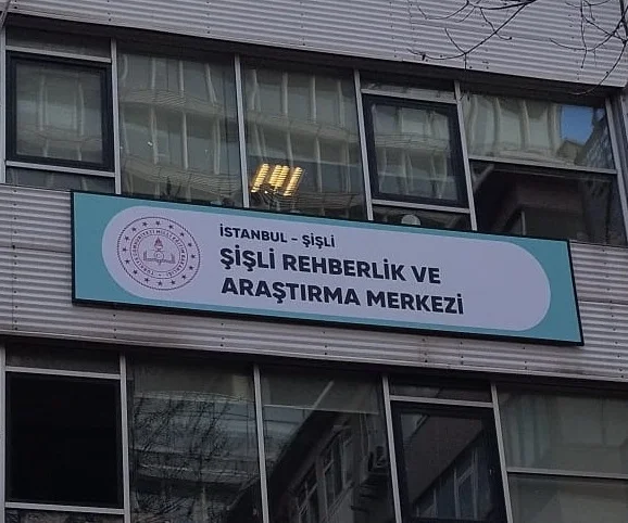OKUL TABELASI VİNİL GERME