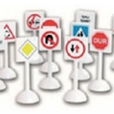 TRAFİK İŞARETLERİ PLASİTK